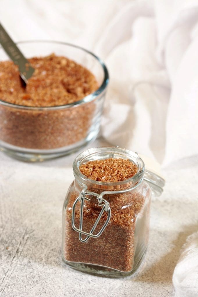 BBQ Dry Rub in a clear container.