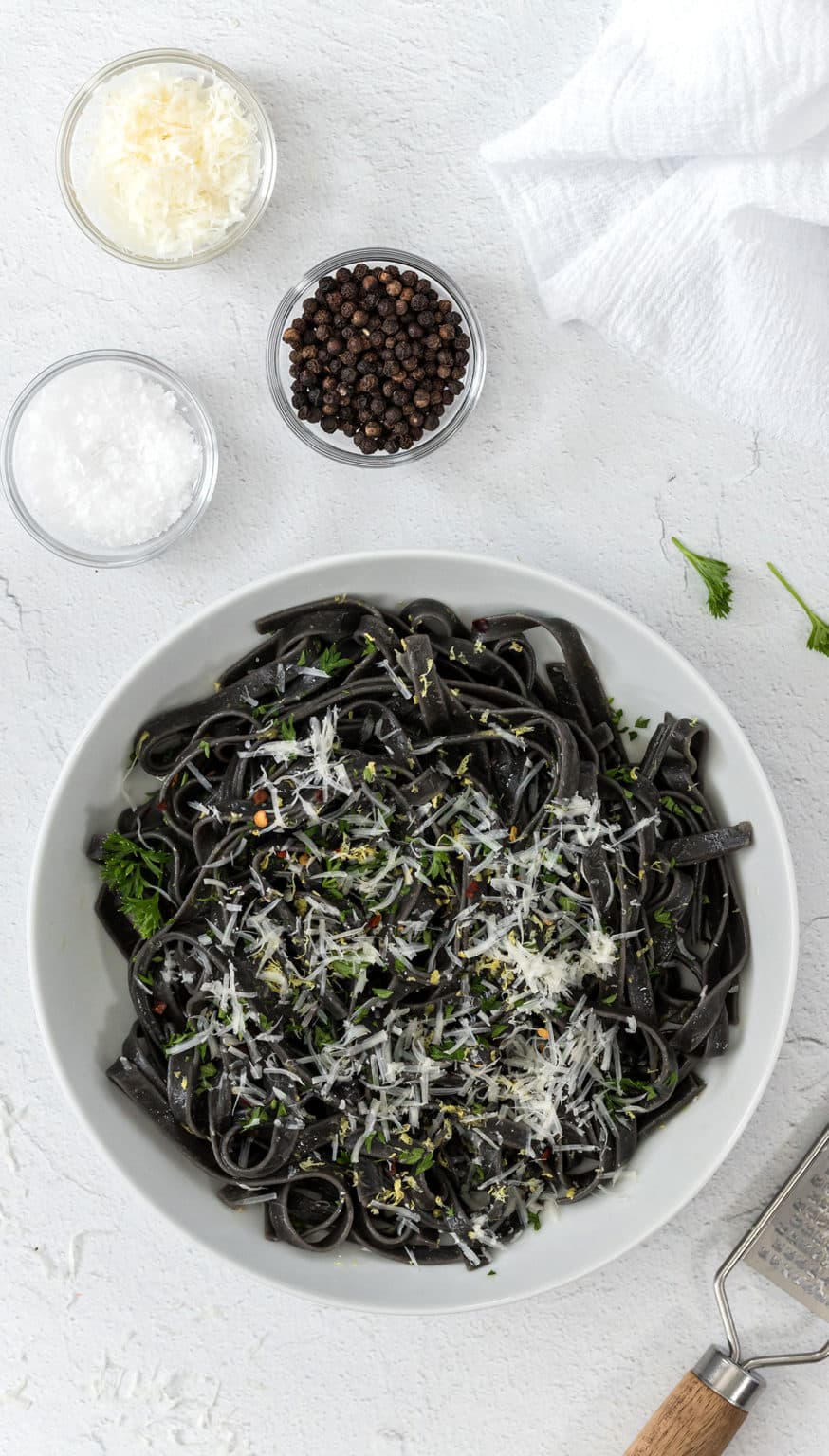Squid Ink Pasta With Lemon Garlic Butter Sauce