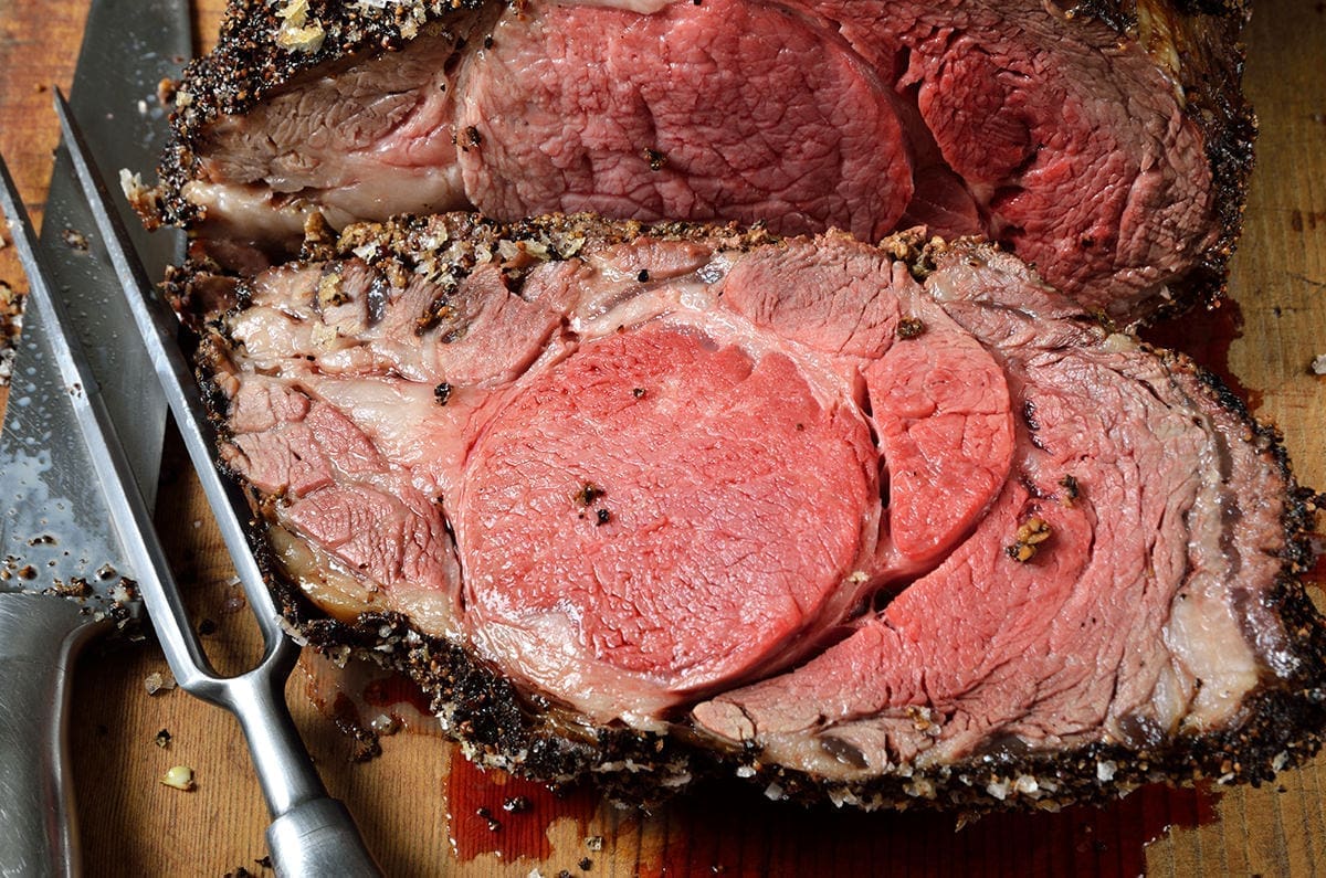 Sliced prime rib steak for smoking a prime rib article.
