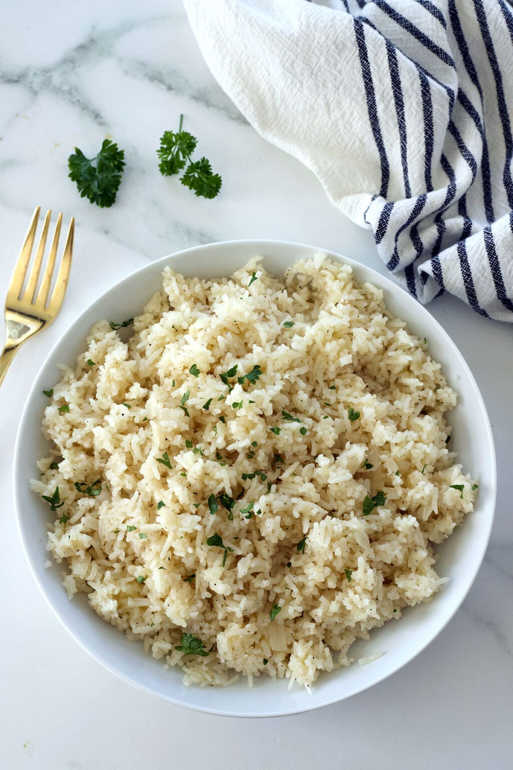 Quick and Easy Cheesy Rice - Foodie and Wine